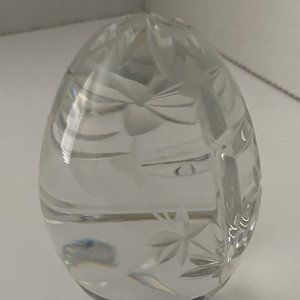 Vintage Sullivan's Crystal Cut Glass Egg